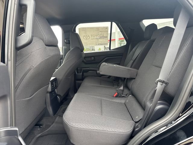 New 2026 Toyota 4Runner SR5 AWD/4WD image 12