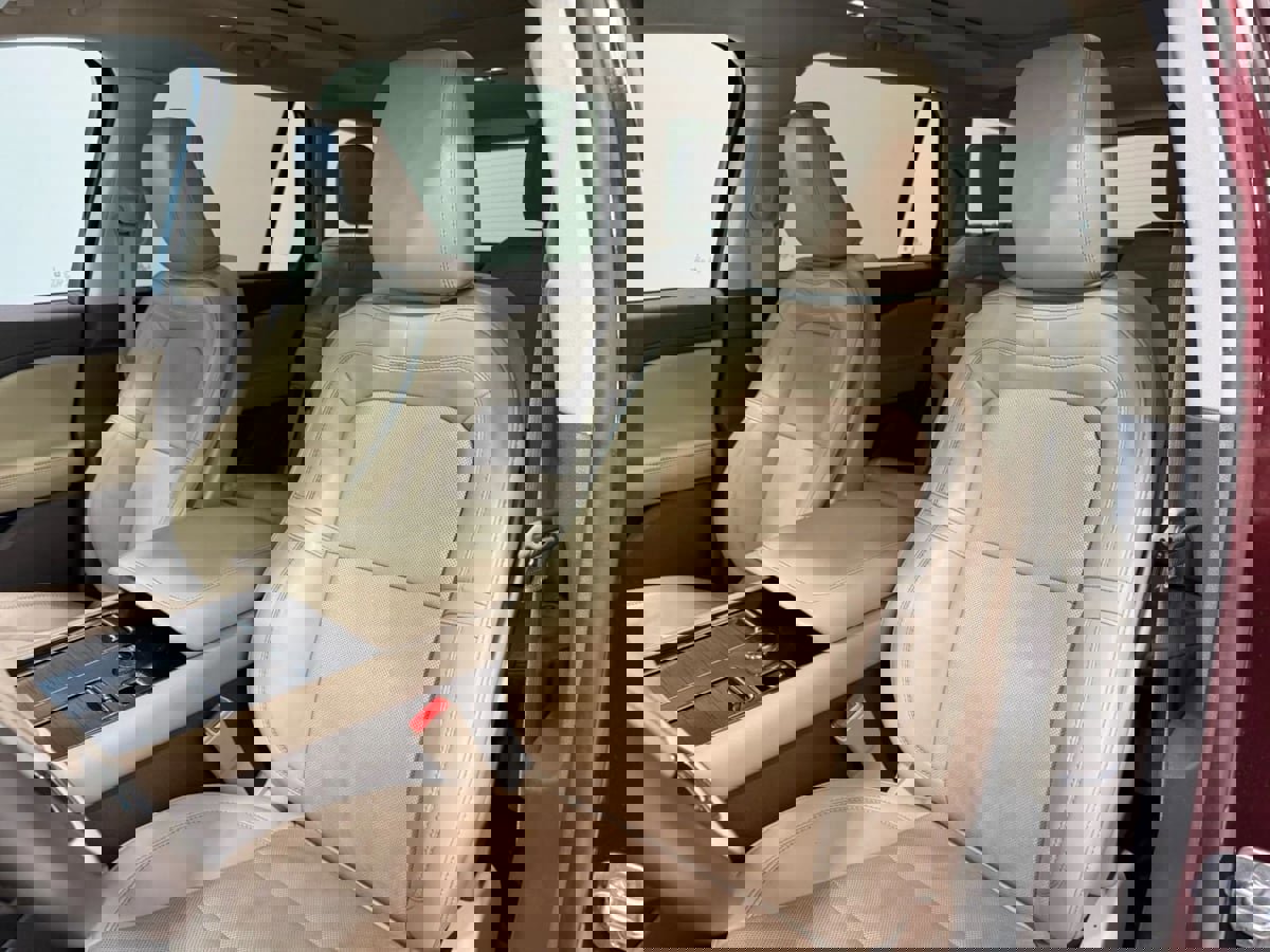 Used 2022 Lincoln Aviator Reserve w/ Equipment Group 201A image 23