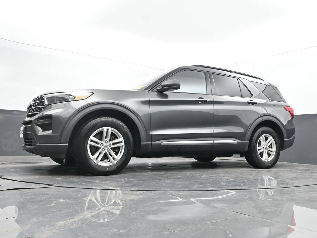 Used 2020 Ford Explorer XLT w/ Comfort Package AWD/4WD image 46