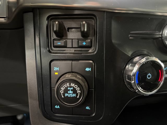 Used 2025 Ford F150 Lariat w/ Equipment Group 502A High AWD/4WD image 31