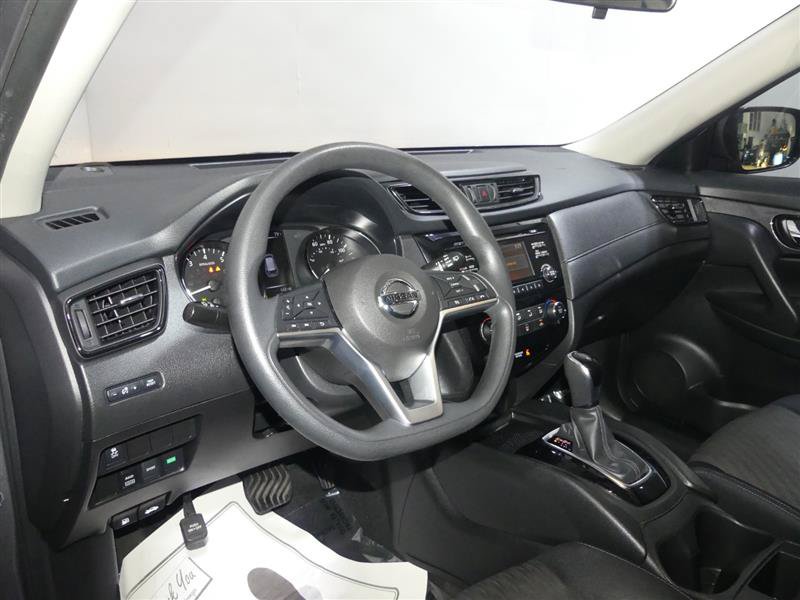 Used 2017 Nissan Rogue S AWD/4WD image 21