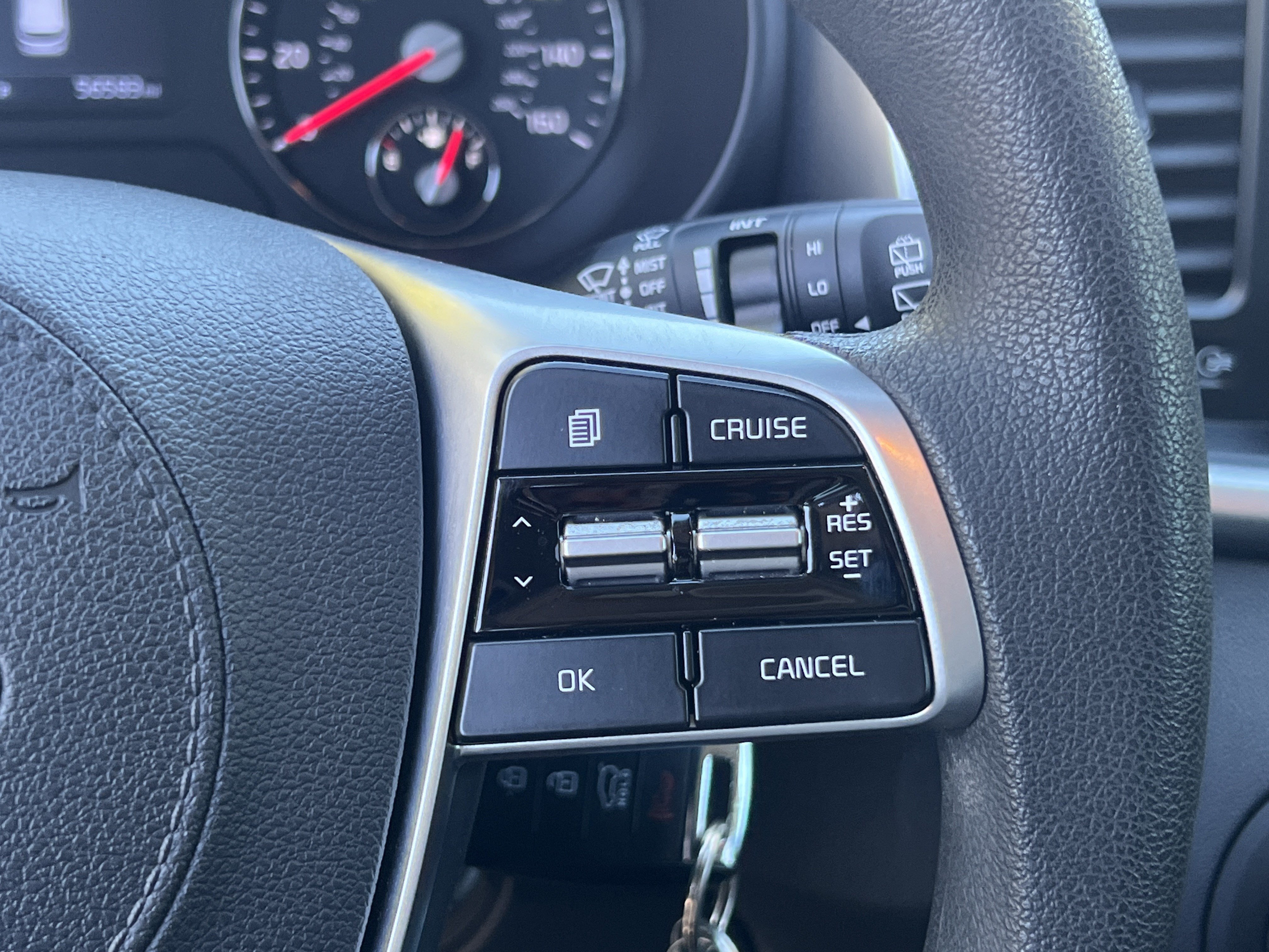 Used 2019 Kia Sorento L FWD image 27