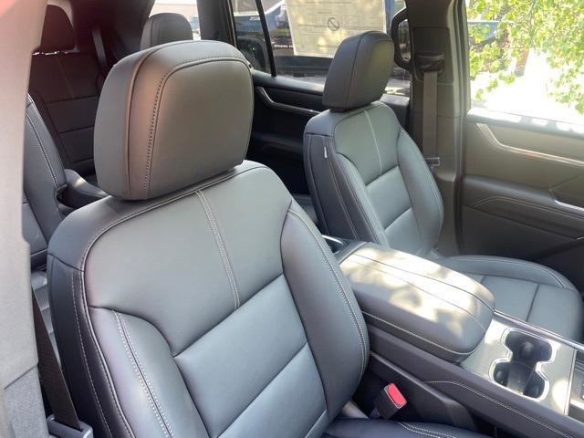 New 2026 GMC Acadia Elevation w/ Black Edition image 34