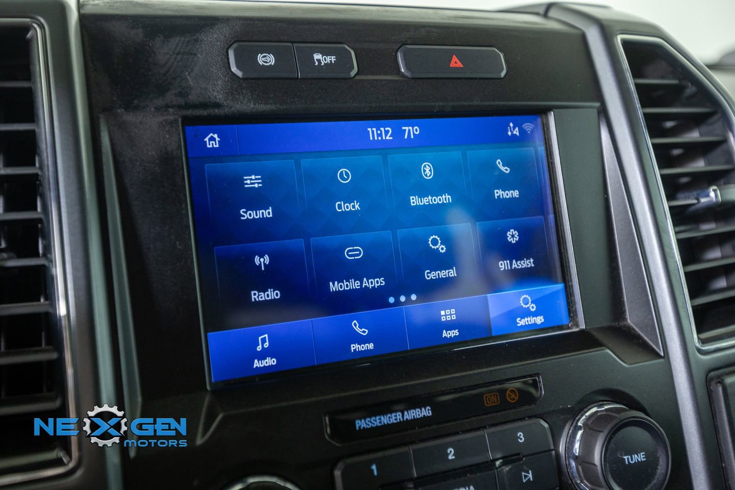 Used 2022 Ford F250 XLT w/ XLT Premium Package AWD/4WD image 24