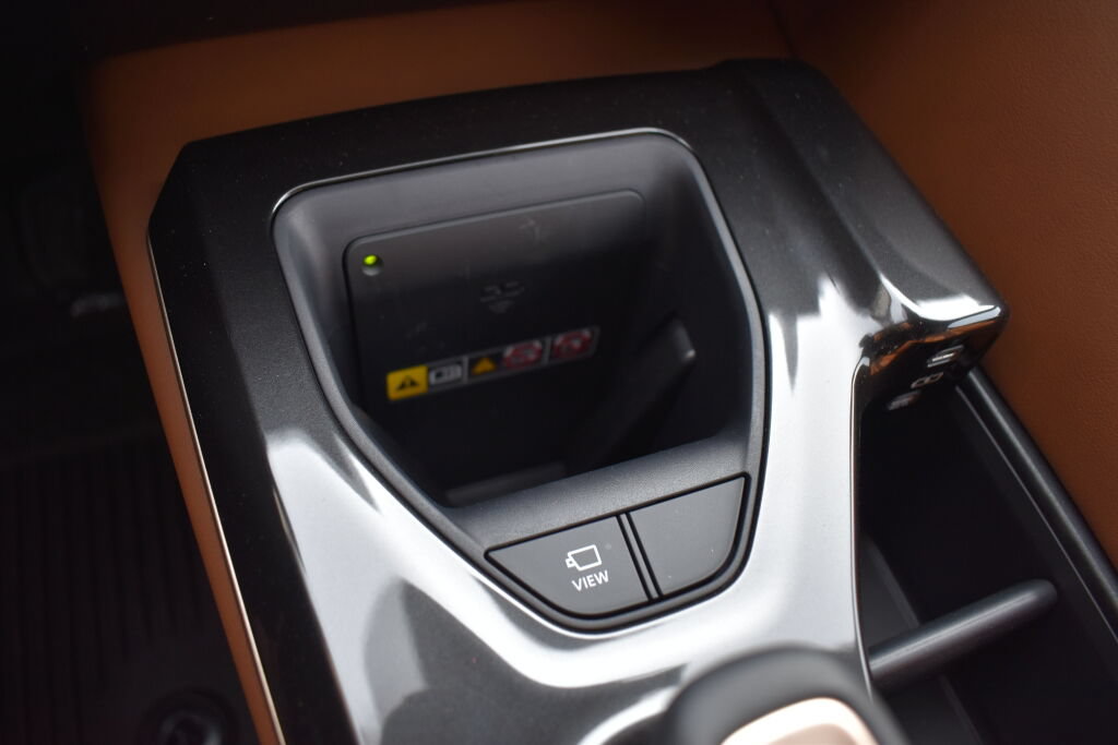 Certified 2025 Toyota Crown Signia w/ Advanced Technology Package AWD/4WD image 13