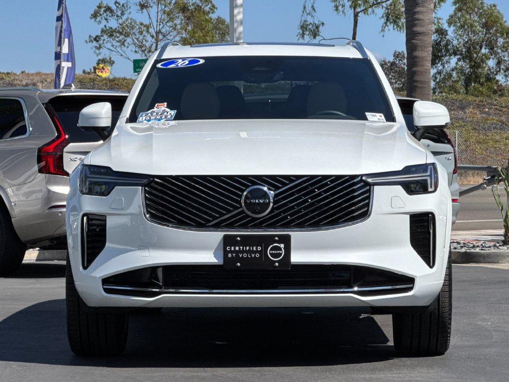Certified 2026 Volvo XC90 B6 Plus AWD/4WD image 8