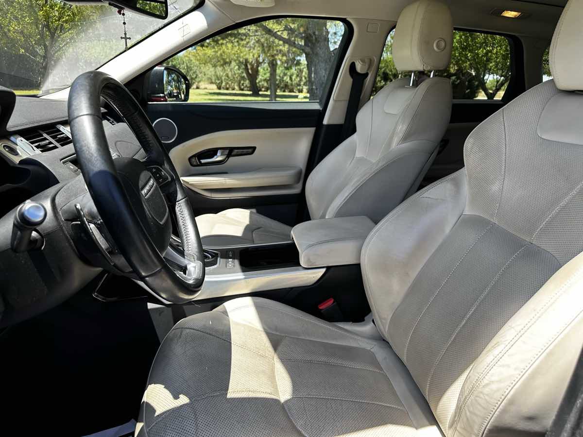 Used 2016 Land Rover Range Rover Evoque HSE image 14