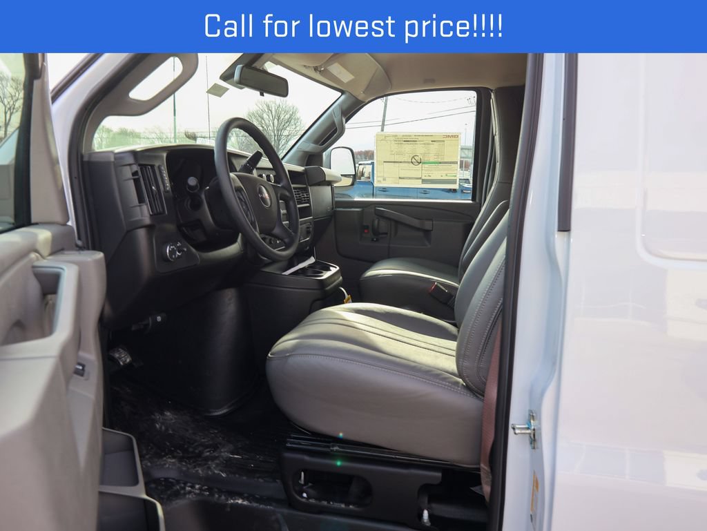 New 2026 GMC Savana 2500 w/ Driver Convenience Package RWD image 7