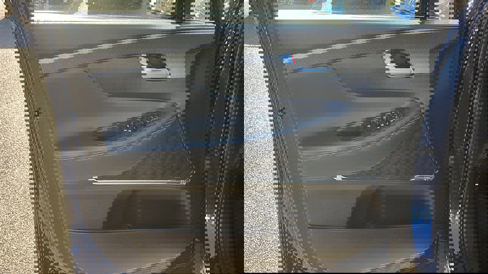 Used 2020 Hyundai Santa Fe SEL image 11