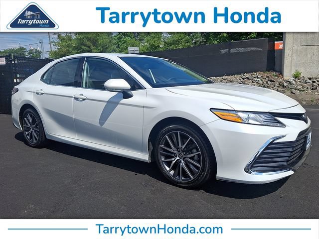 Used 2023 Toyota Camry XLE w/ Cold Weather Package