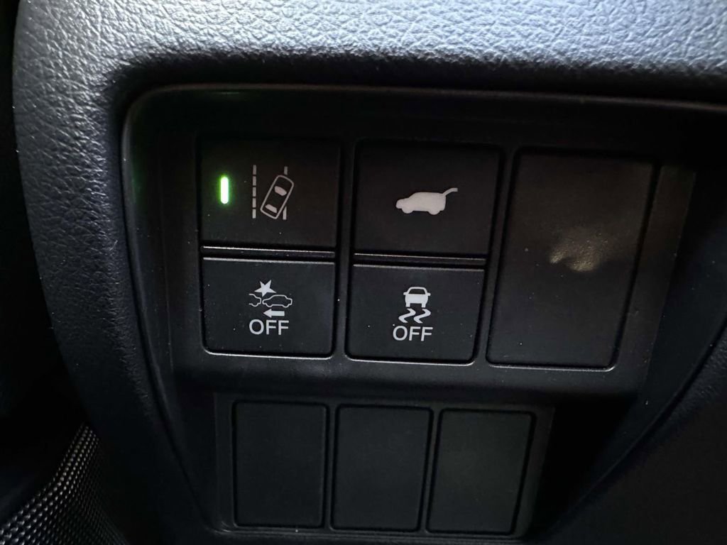 Used 2022 Honda CR-V EX-L image 18