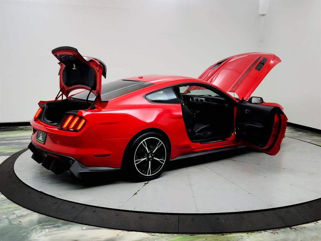 Used 2017 Ford Mustang GT Premium RWD image 11