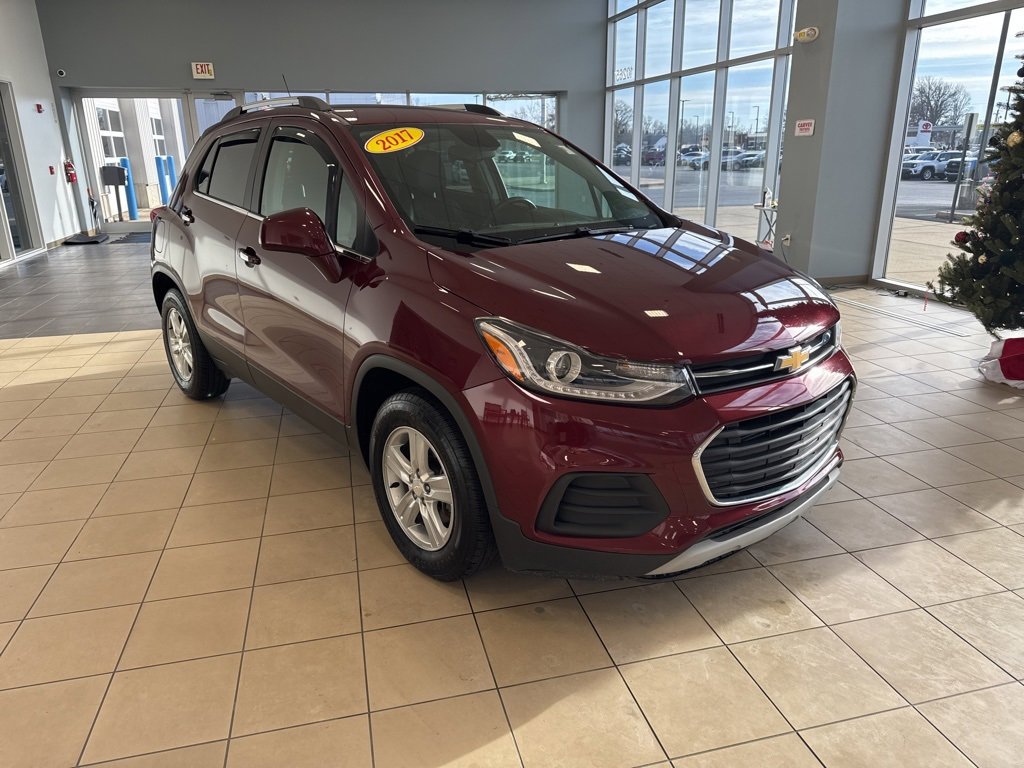 Used 2017 Chevrolet Trax LT w/ LT Convenience Package image 5