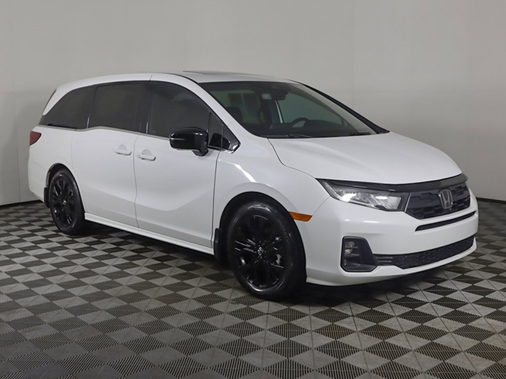 Used 2025 Honda Odyssey Sport-L image 2