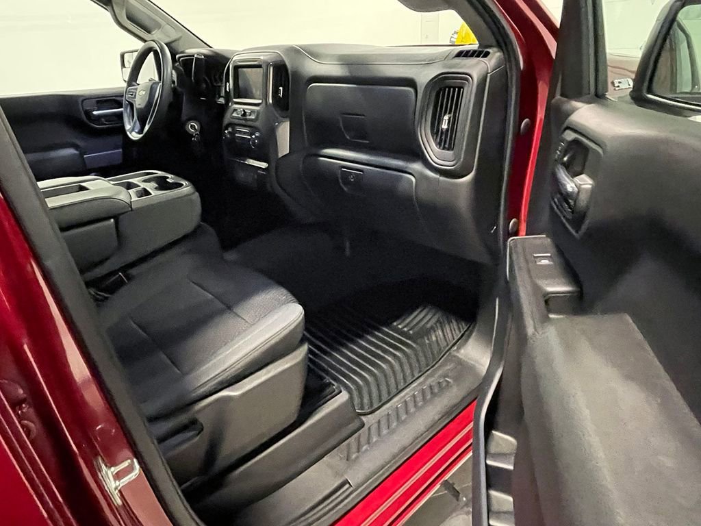 Used 2020 Chevrolet Silverado 1500 Custom w/ Custom Value Package image 24