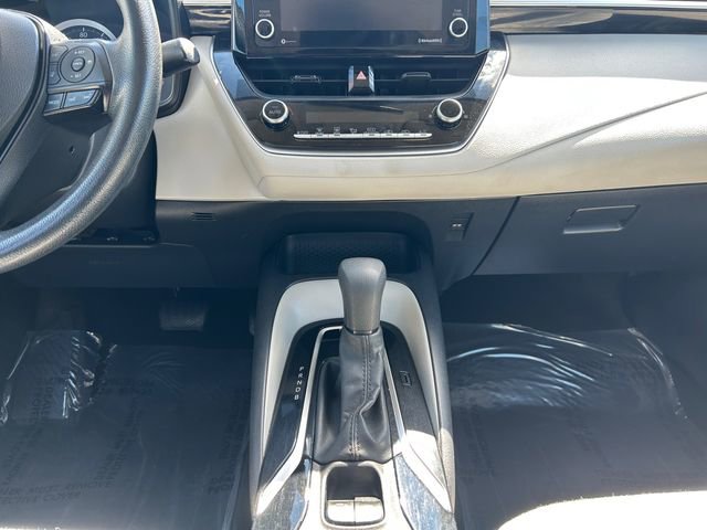 Used 2022 Toyota Corolla LE FWD image 11