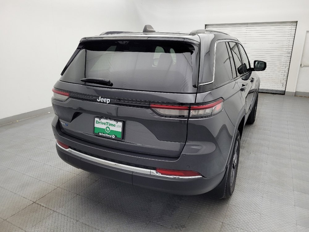 Used 2022 Jeep Grand Cherokee Limited 4xe w/ Luxury Tech Group II image 7