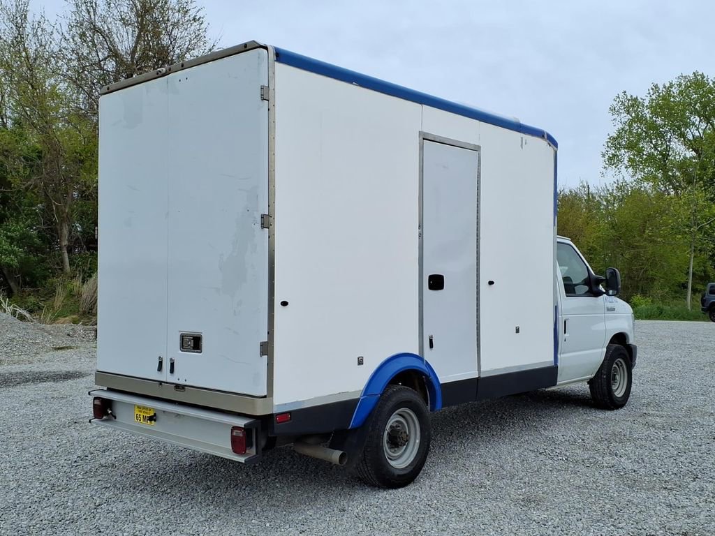 Used 2023 Ford E-350 and Econoline 350 Super Duty w/ Power Windows & Locks Group RWD image 7