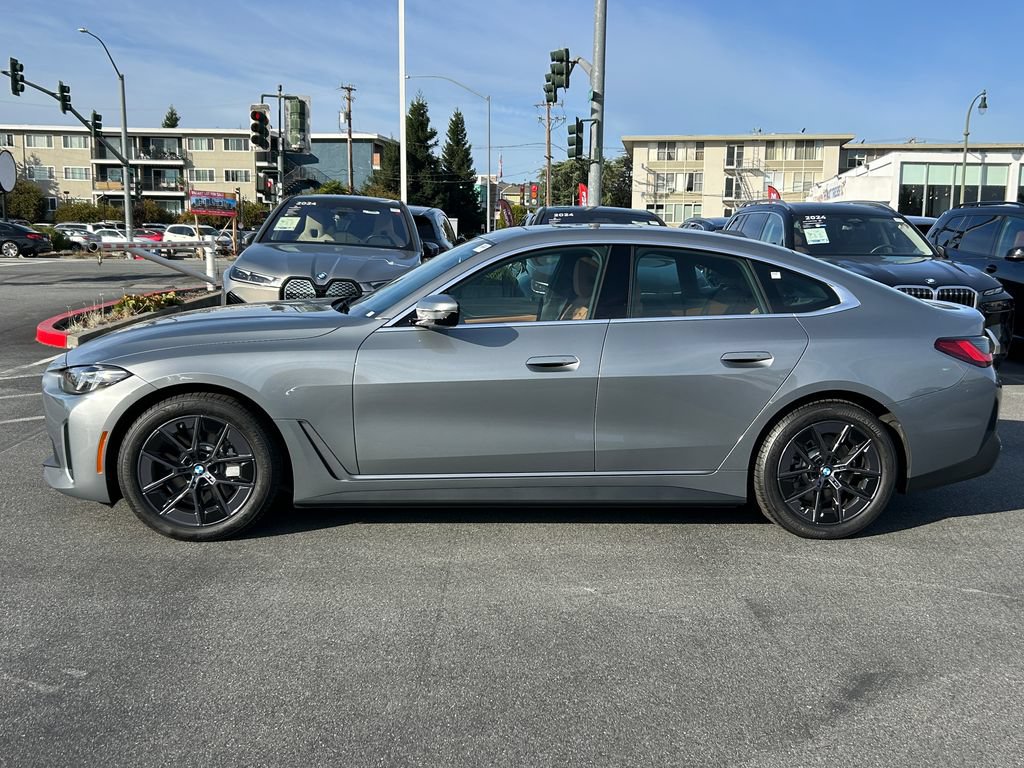 New 2026 BMW i4 xDrive40i w/ Premium Package AWD/4WD image 2
