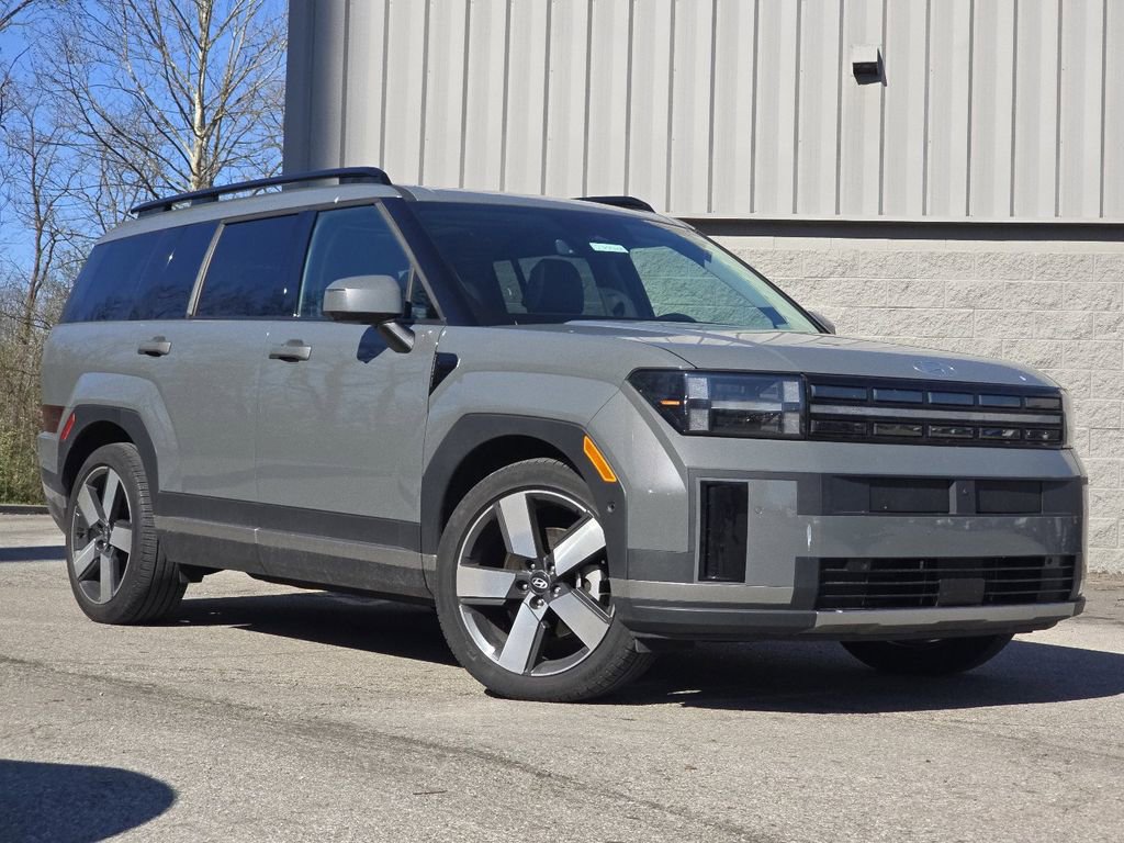 Used 2024 Hyundai Santa Fe Limited image 1