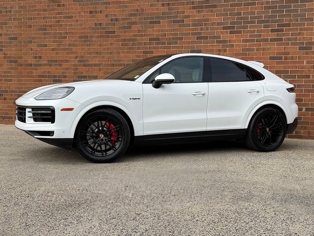 New 2026 Porsche Cayenne S image 1
