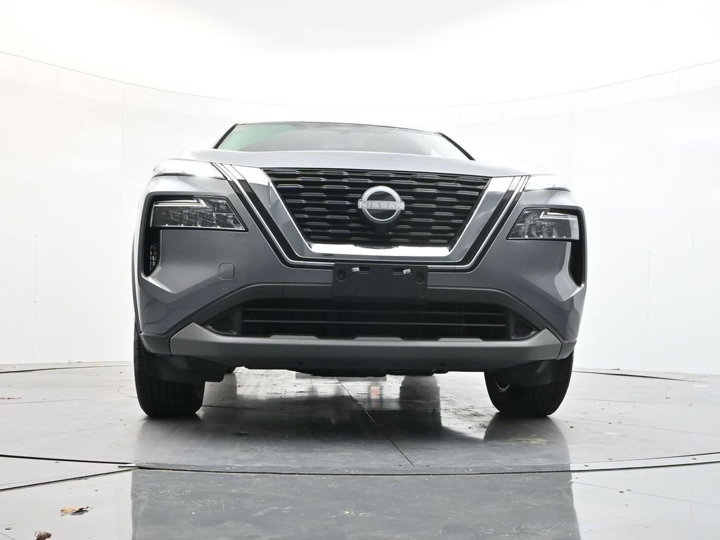 Used 2023 Nissan Rogue SV image 30
