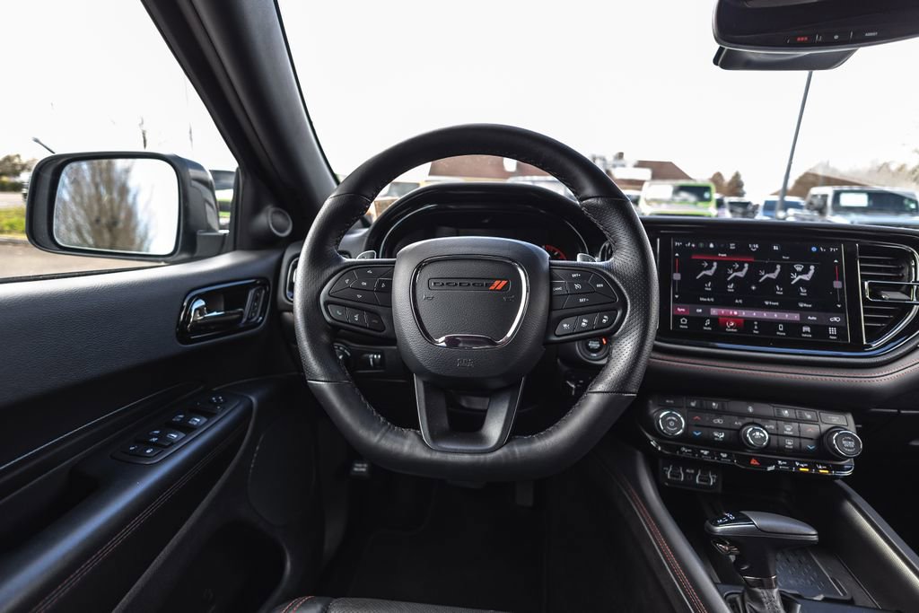 Used 2025 Dodge Durango GT AWD/4WD image 27