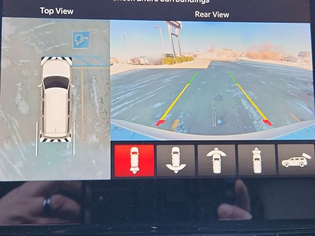 Used 2023 Jeep Wagoneer Series III w/ Convenience Group I image 16