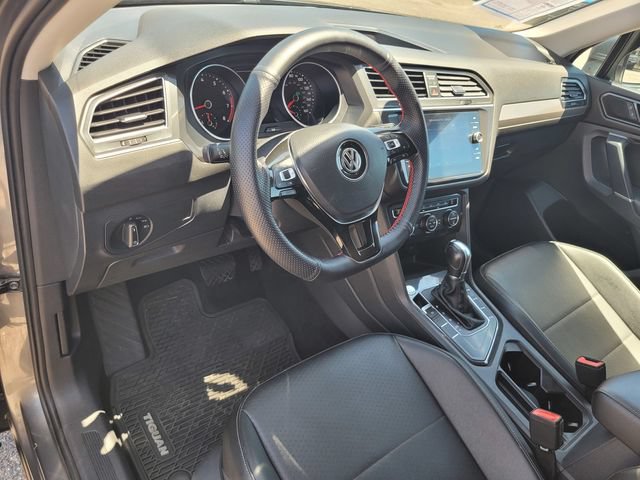 Used 2018 Volkswagen Tiguan SE FWD image 9