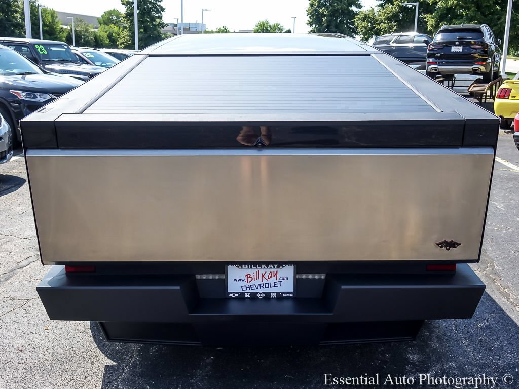 Used 2025 Tesla Cybertruck Cyberbeast AWD/4WD image 7