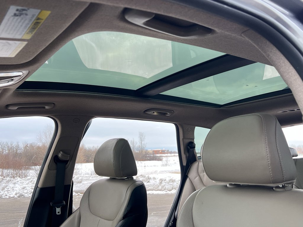 Used 2019 Hyundai Santa Fe AWD image 20