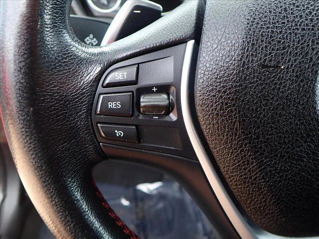 Used 2017 BMW 330i xDrive 330i xDrive image 13