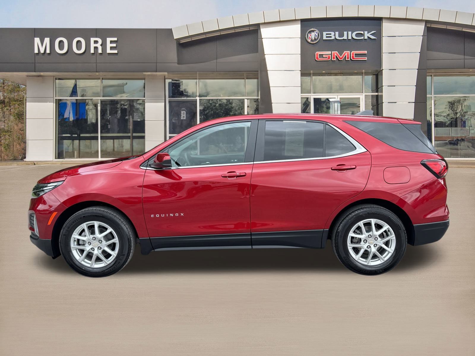 Used 2023 Chevrolet Equinox LT image 9