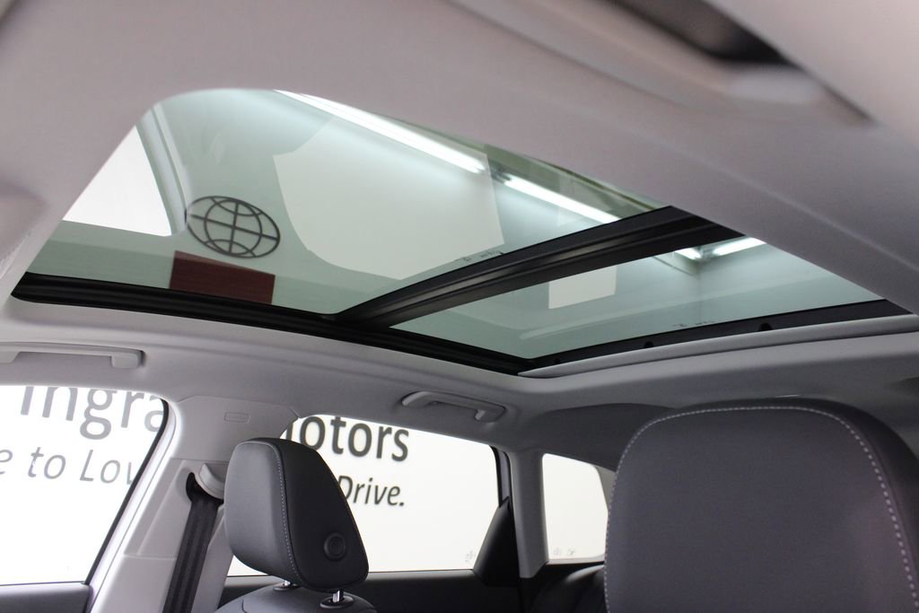 New 2026 Audi Q3 quattro 2.0T image 13