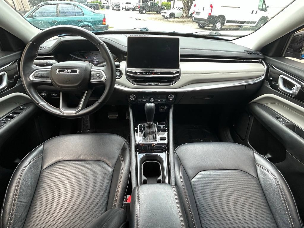 Certified 2022 Jeep Compass Limited AWD/4WD image 10