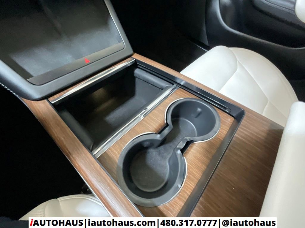Used 2022 Tesla Model S AWD/4WD image 29