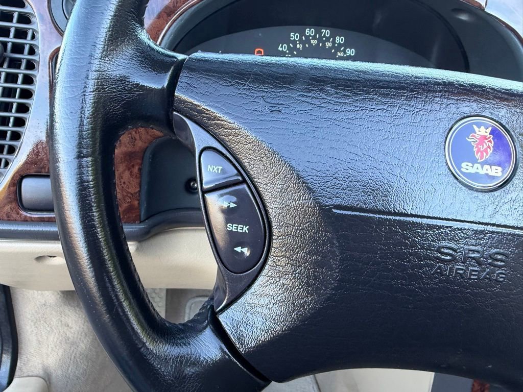 Used 2001 Saab 9-3 SE image 27