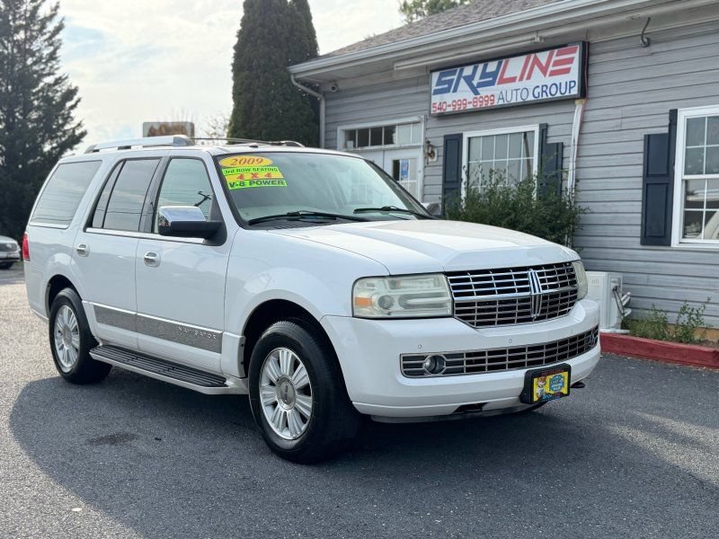 Used 2009 Lincoln Navigator 4WD image 4