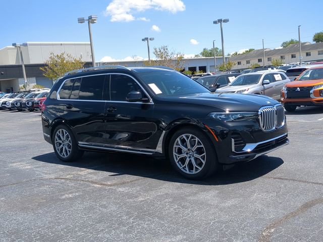 Used 2021 BMW X7 xDrive40i w/ Premium Package AWD/4WD image 4