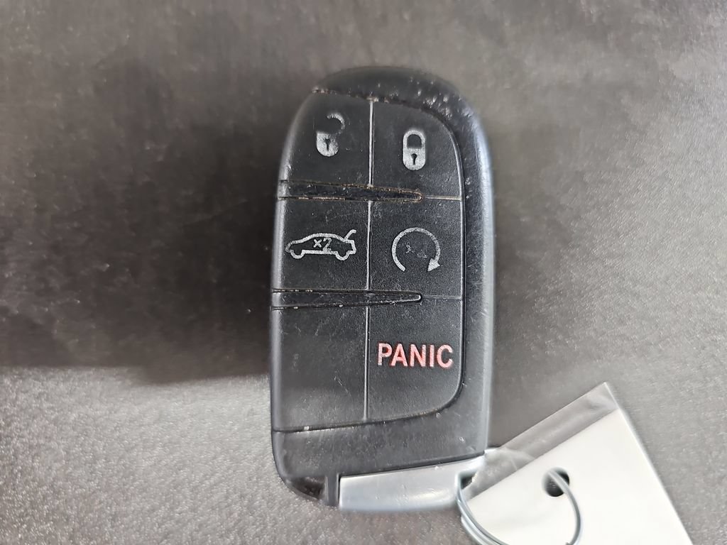 Used 2015 Chrysler 200 S w/ Navigation & Sound Group I FWD image 34