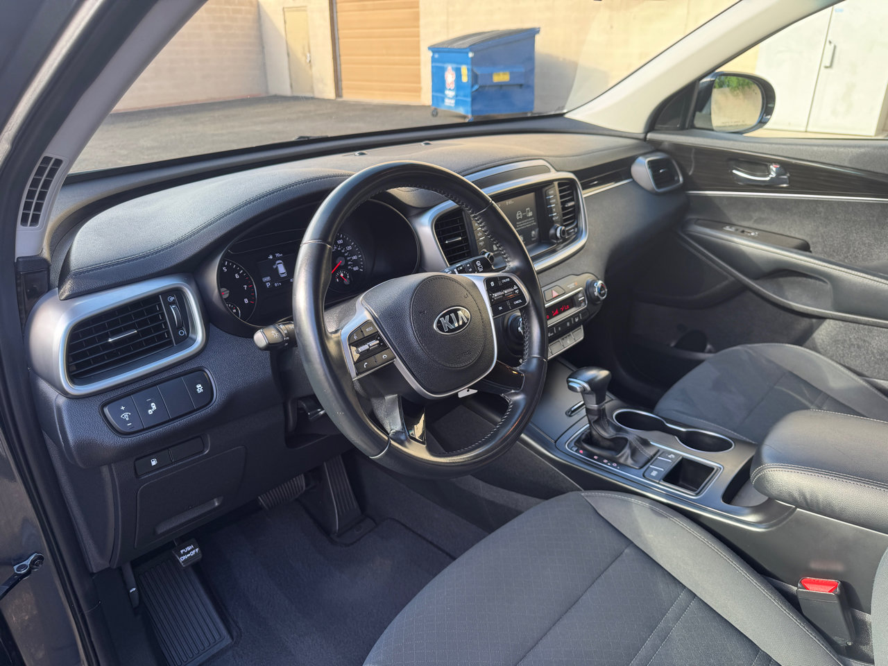 Used 2020 Kia Sorento LX w/ LX I4 Convenience Package image 18