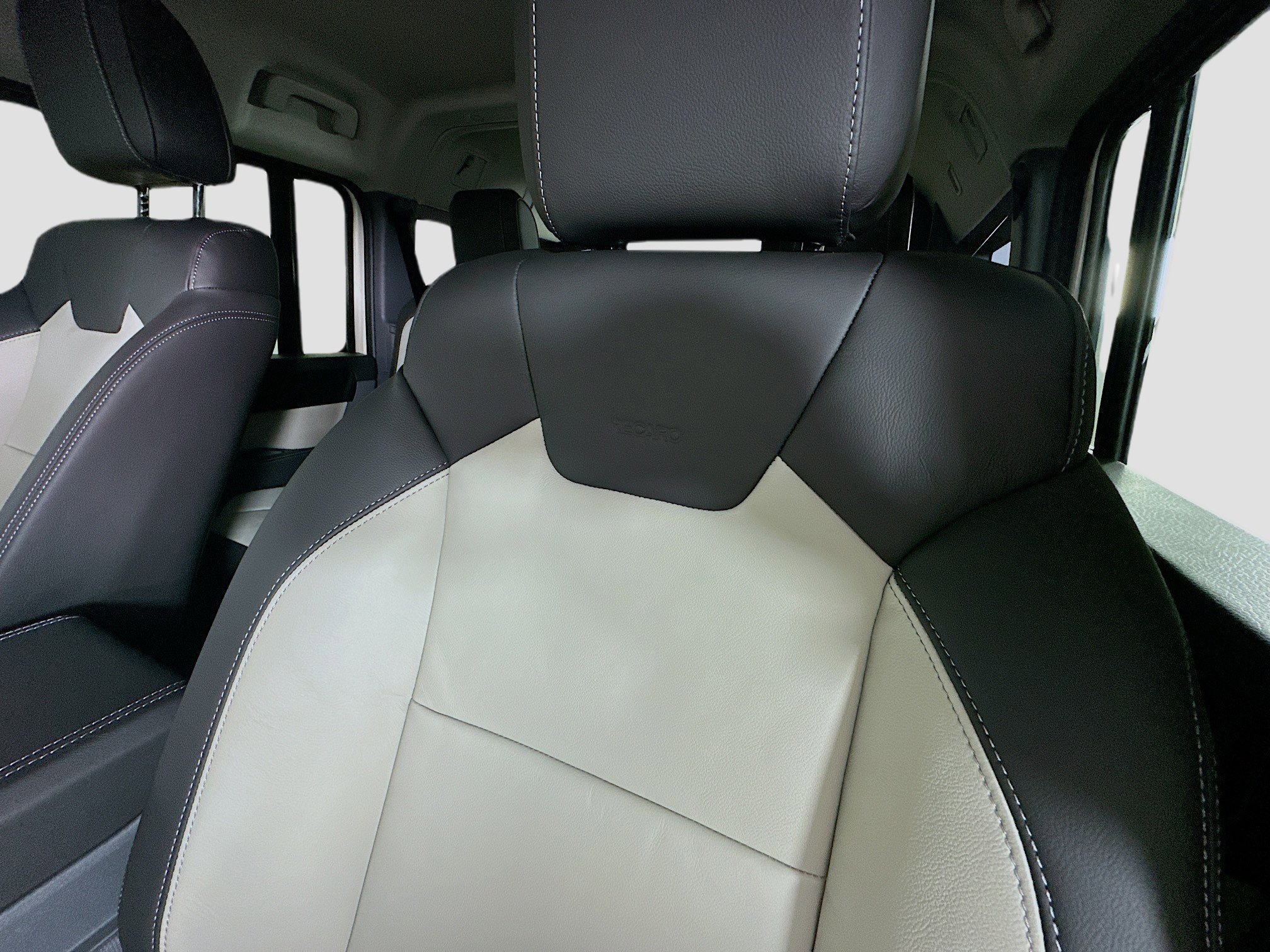 New 2025 INEOS Grenadier AWD/4WD image 39