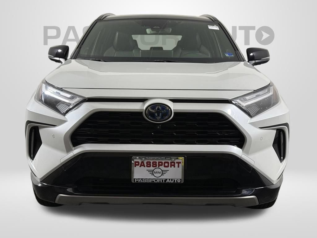 Used 2023 Toyota RAV4 XSE AWD/4WD image 2
