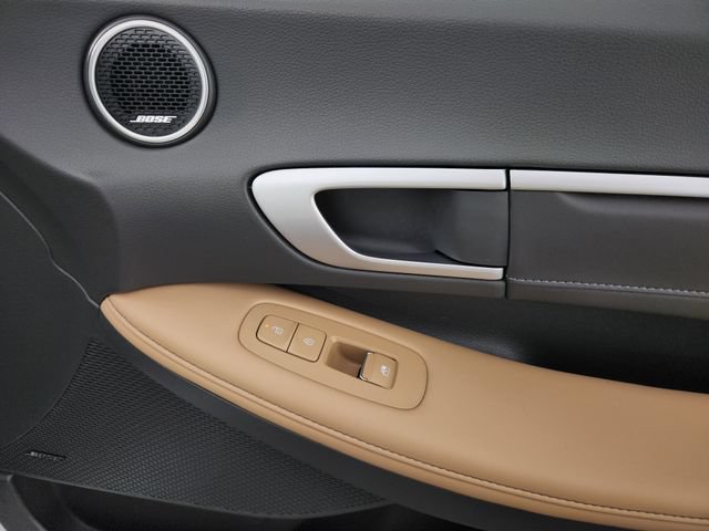 Certified 2025 Hyundai Sonata Limited FWD image 13