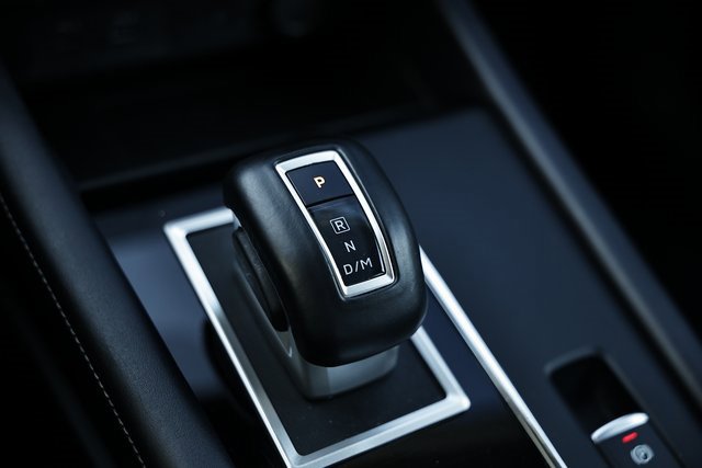 Used 2024 Mitsubishi Outlander SE image 38