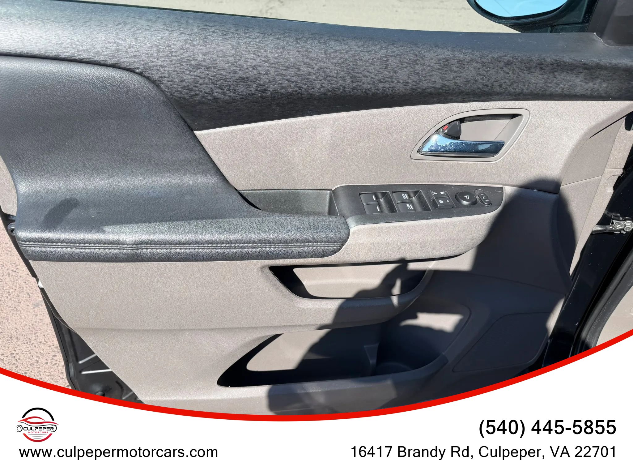 Used 2015 Honda Odyssey EX image 9