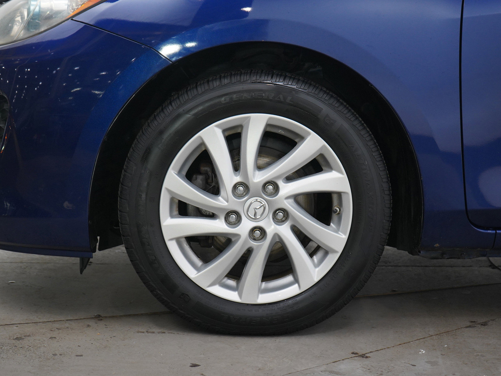 Used 2012 MAZDA MAZDA3 i Touring image 26