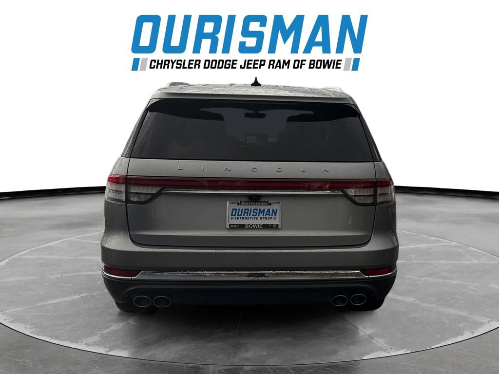 Used 2023 Lincoln Aviator Reserve image 5