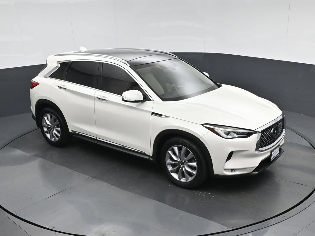 Used 2019 INFINITI QX50 Luxe w/ Navigation Package FWD image 57