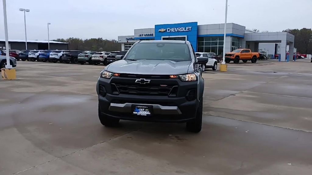 New 2026 Chevrolet Colorado Trail Boss AWD/4WD image 3